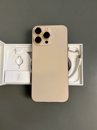 16Pro​ Max​ ថ្មីស្អាតណាស់​ ហ្សីនទាំងអស់