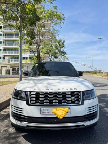 2018 Range Rover Vogue Gasoline Full option