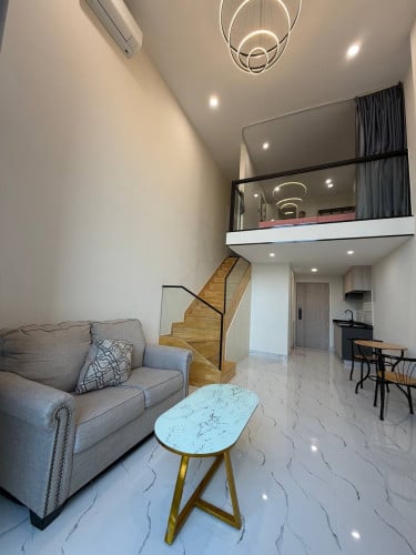 Condo L Tower 271 available for rent