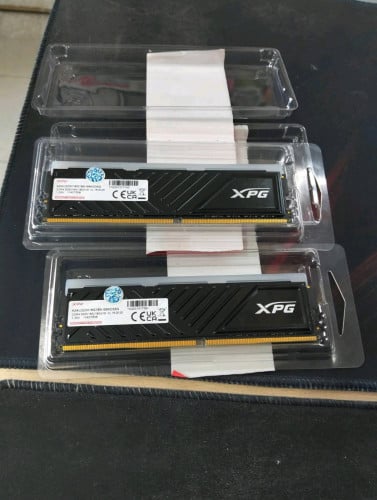 DDR4 16G 3200 RGB XPG D35G