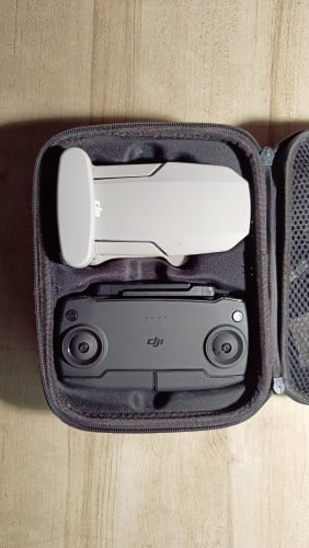 DJI Mini 2 SE drone
