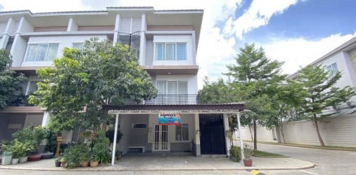House for rent at Peng Hout
