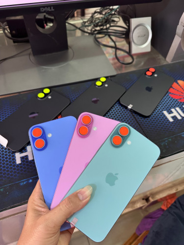 I phone 16 plus 128g LL ស្អាត99% ថ្ម100% លក់685$ មានសេវាបង់រំលោះជាមួយហាងផ្ទាល់ ការប្រាប់3%