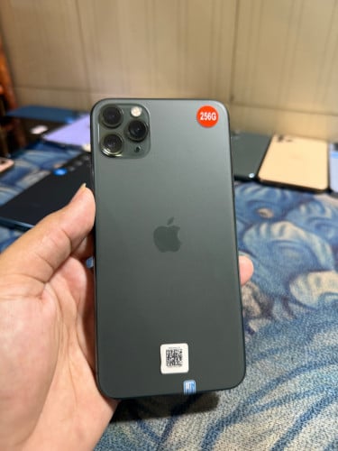 iPhone 11 Pro Max 256G សំណុំសុីនណែន ស្អាត ស្នាមអេក្រង់តិចដូចរូប