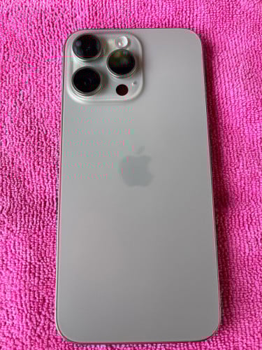 iPhone 15 promax 1T ស្អាត96%សំណុំ