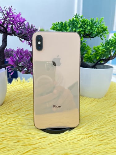 IPHONE XS MAX