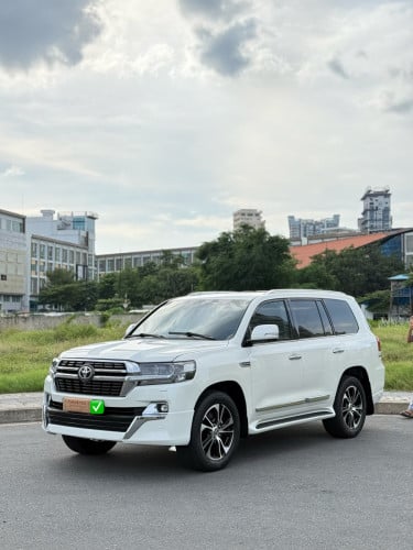 Landcruiser 2021 Full Grandtouring V6ហ្សុីន១ជុំ