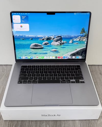 MacBook Air 2022 M2 (15inch)