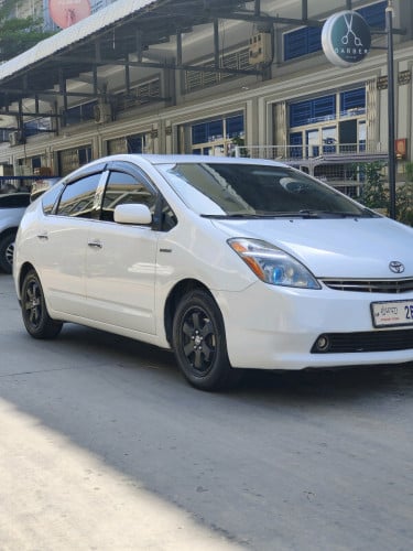 Prius 06 Full ពេញ ពិន្ទុខ្ពស់ ឡានមុខក្រោយស្អាតអត់បុក បាតខ្ចីអត់ច្រេះ តំលៃ10700$ចរចារបាន