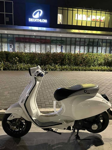 Sell Vespa 2018 សុំនុំហ្សុីន 90%
