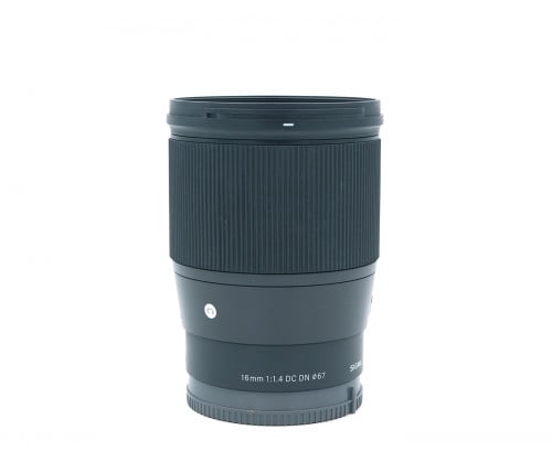 SIGMA 16mm F/1.4 DC DN ( SONY )