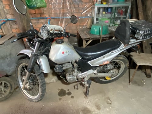 ម៉ូតូលក់ SL 07