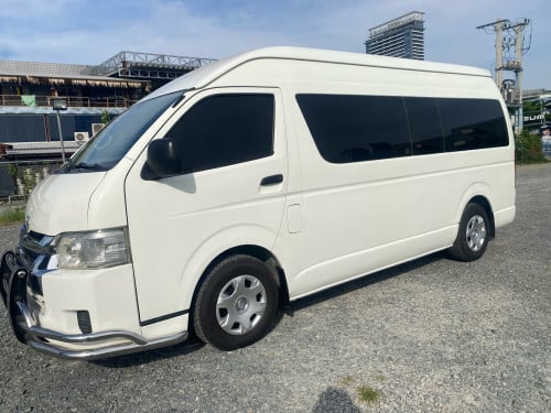 Toyota hiace