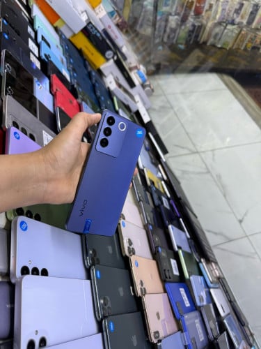 ViVO V27E(16g*+256g)99%