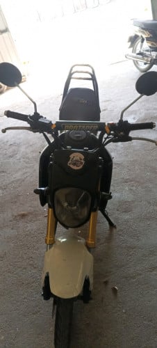 ម៉ូតូនៅស្អាតណាស់