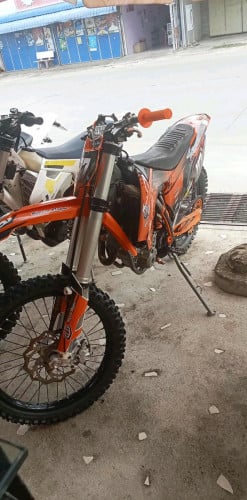 លក់ធូៗចែកគ្នាប្រើ