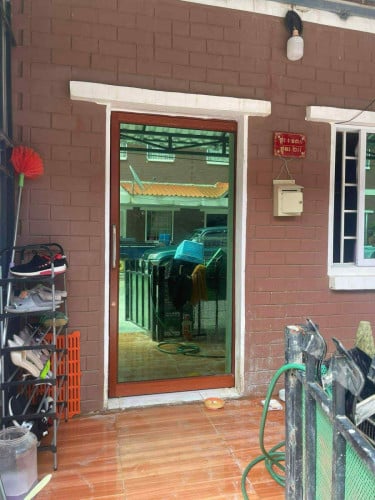 ផ្ទះលក់បន្ទាន់