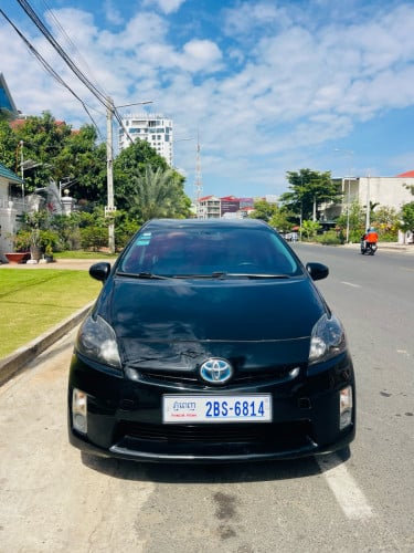 ឡានស្អាត មិនមានបុកប៉ះ.