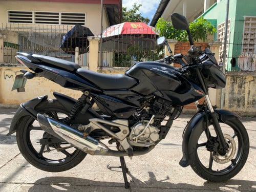 ម៉ូតូលក់​