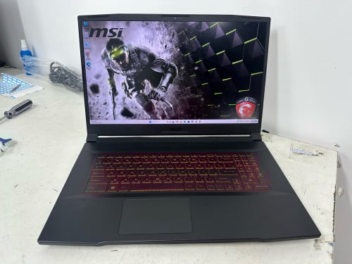 ម៉ាស៊ីនហ្គេម កាតត ឌីហ្សាញ