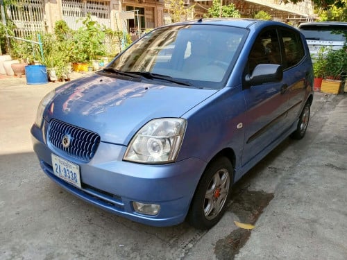 ឡានលក់ ឡានស្អាត ធានា ជូនមិនបុក មិនច្រេះ សាច់ដែកស្អាត