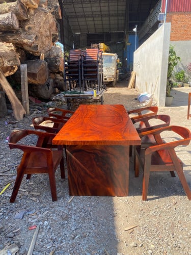 ឈុតតុហូបបាយ