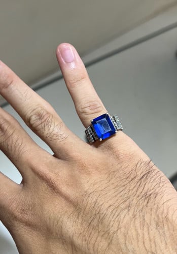 ត្បូង កណ្តៀង ធម្មជាតិ 12CT ការ៉ាត់ ឡោមពេជ្រCVD