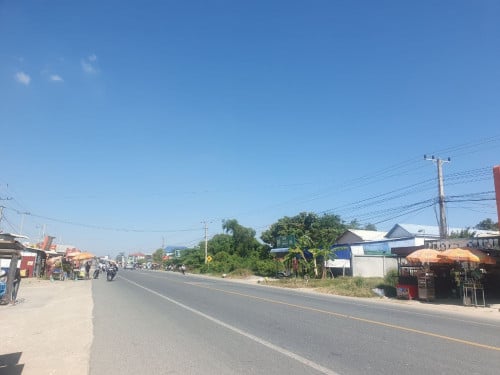 ដីលក់បន្ទាន់ ជាប់ផ្លូវជាតិលេខ2 ស្រុកកណ្តាលស្ទឹង ជាប់វិទ្យាល័យព្រែកស្លែង និង រោងចក្រ