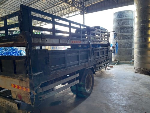 កង់3ដឹកទឹកសុទ្ធ