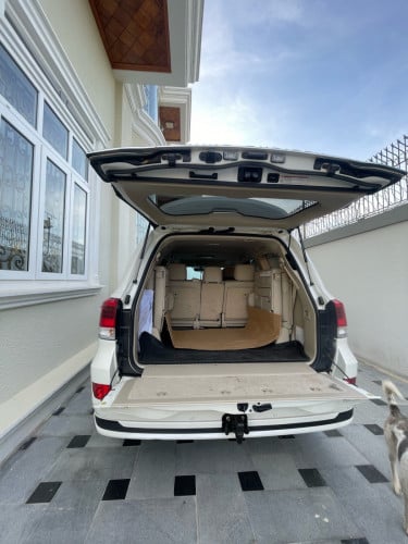 ម្ចាស់ដេីមទិញគាស់កេះ នៅថ្មី 99%