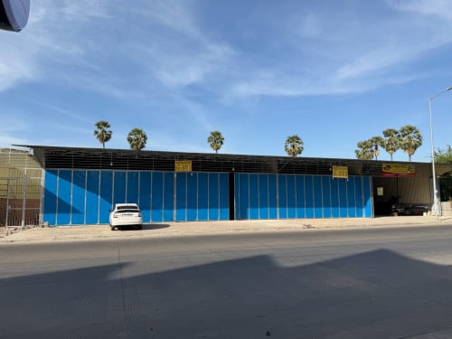 ឃ្លាំងជួល 9x20mសល់ដីក្រោយ ក្បែរផ្សារឈូកមាសបងប្អូន❗️