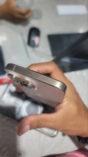 លក់ iphone 16 pro max xA 99%