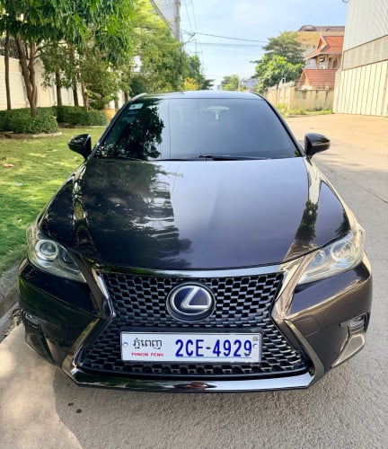 លក់ Lexus CT200H Full Premium 2013