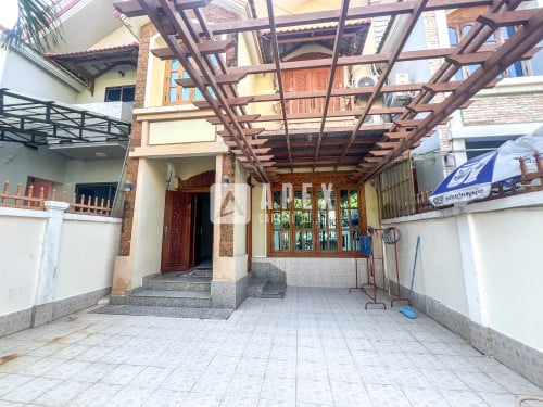 ផ្ទះវីឡាកូនកាត់ សម្រាប់ជួល | link house For Rent