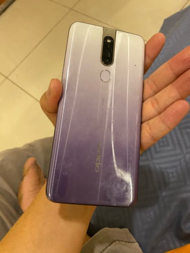 លក់Oppo F11 Pro 55$​ នៅស្អាតទាំងអស់​