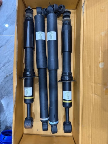 បូម  Toyota Hilux Raliey 2020