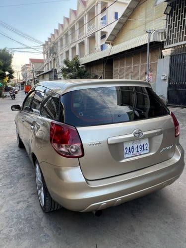 លក់Toyota Matrix ឆ្នាំ03ប្រភេទឡានរៀបចំរួចរាល
