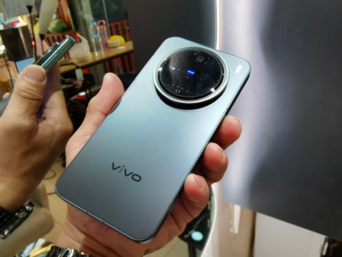 #ViVO X200 Pro Mini  ( 998% ) Sim 2  ☣️ ⚜️ 16GB ram + 512GB rom  ⚜️⚜️✴️   495$  💥⚜️