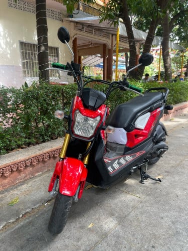 ចង់លក់ម៉ូតូ zoomer-x