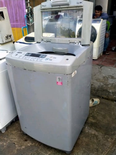 ម៉ាស៊ីនបោកគក់ 12kg LG washer