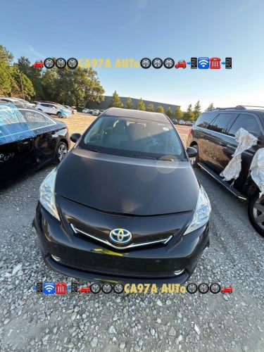 2013” Prius V Full option 5 ខ្មៅស្រិលក្នុងលឿងដោះគោ មេឡាន នាំចូលផ្ទាល់ សាច់ការ 100%