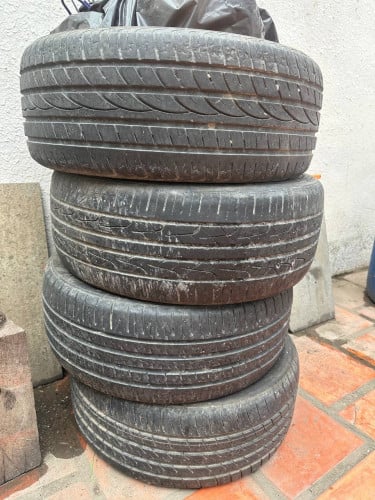 215/50/17 លក់ទាំងអស់ 25$