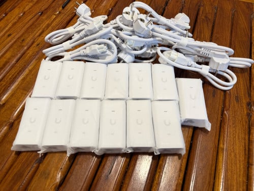 Adapter PoE Unifi AC Pro