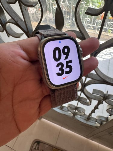 Apple watch Ultra មួយទឹកស្អាត 98%✅ 💰 តម្លៃ 390$