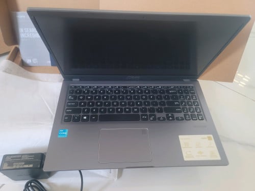 ASUS (I can't confirm your phone. Please contact me chat first)