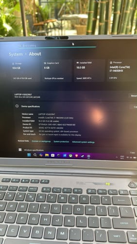 ASUS ROG STIX RTX 5050 SSD 1TB Price ( 1350$ ) NEW 99%