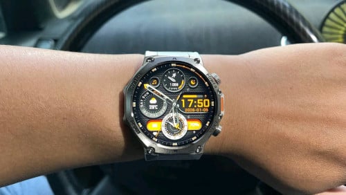 Biggest Smartwatch 1.8 inches screen display