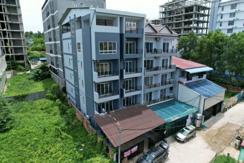 Building 18room dolphin