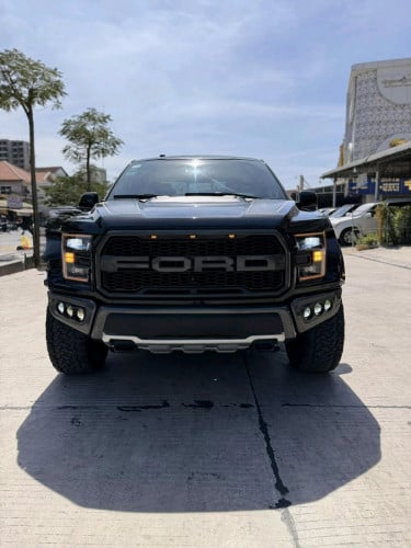 FORD F150 Raptor LOBO ឆ្នាំ2019ឡានថ្មីហ្សីសមួយជុំគ្មានទាស់ ប្រេីបាន4មុឺនគីឡូជាងទេ