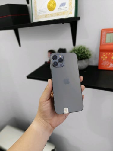 iPhone 12 Pro max 128g អេក្រង់ថ្មី ដានស្ព័រតិច តួ97% មានស្កេន